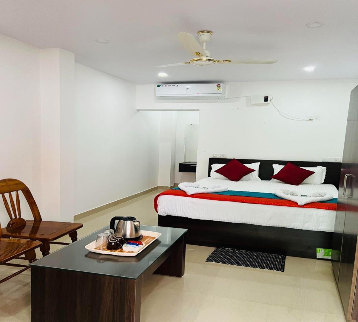 Sea Shore Residency Порт Блеър Екстериор снимка