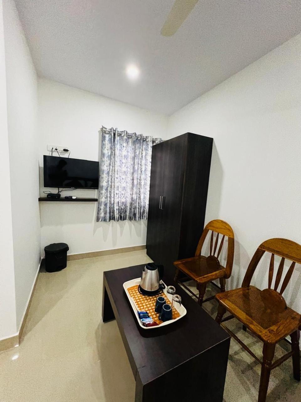 Sea Shore Residency Порт Блеър Екстериор снимка